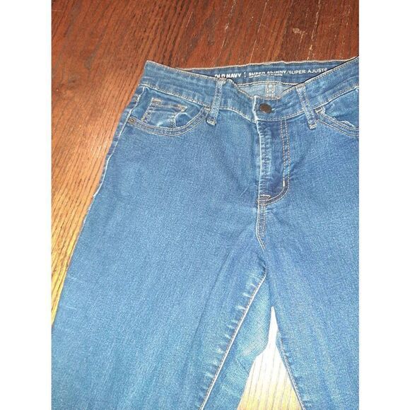 Size 4 Old Navy Mid Rise Super Skinny Denim Blue Jeans with Pockets Belt Loops - Picture 4 of 9